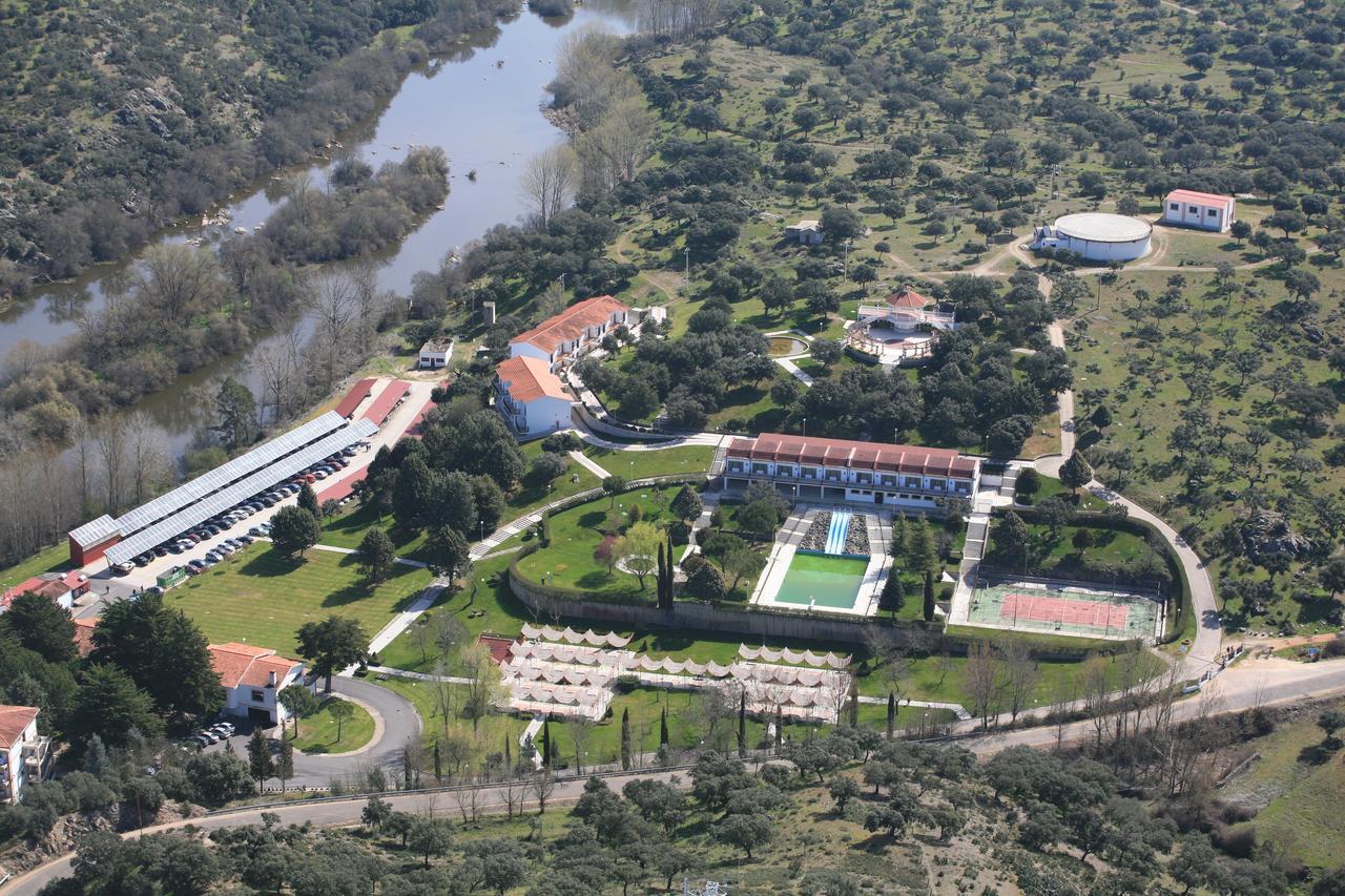 Balneario De Ledesma Otel Vega de Tirados Dış mekan fotoğraf