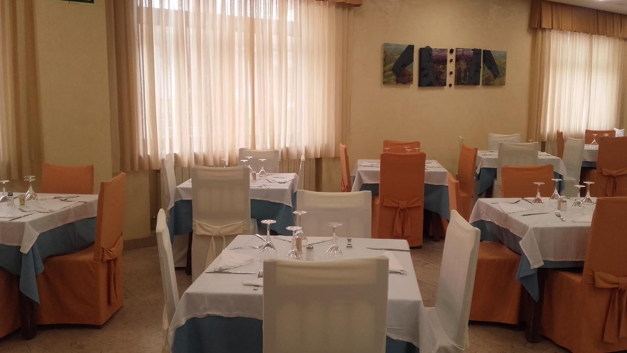 Balneario De Ledesma Otel Vega de Tirados Dış mekan fotoğraf